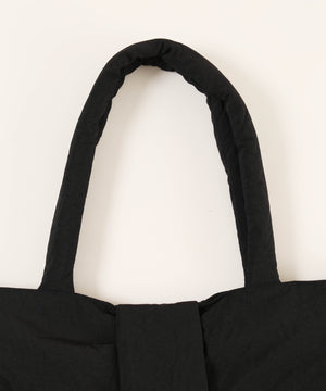 パテッドリボンショルダーバッグ