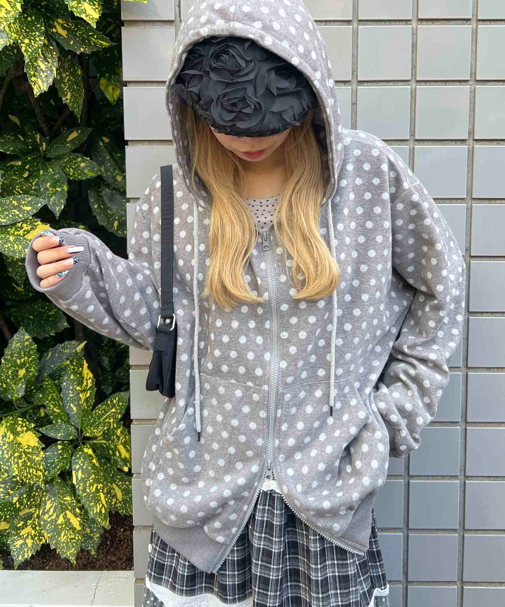 グレー モデル：160㎝ F着用