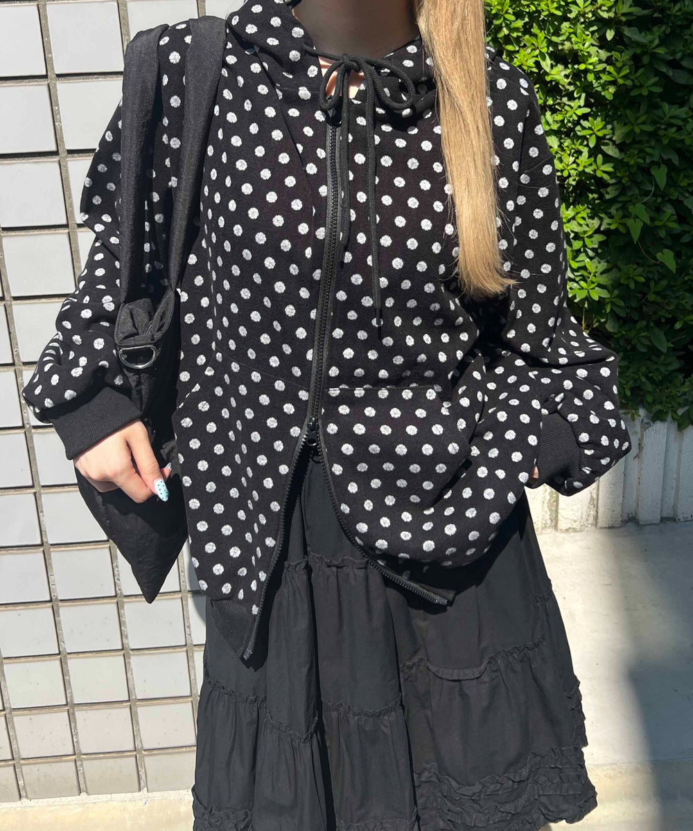 ブラック モデル：160㎝ F着用