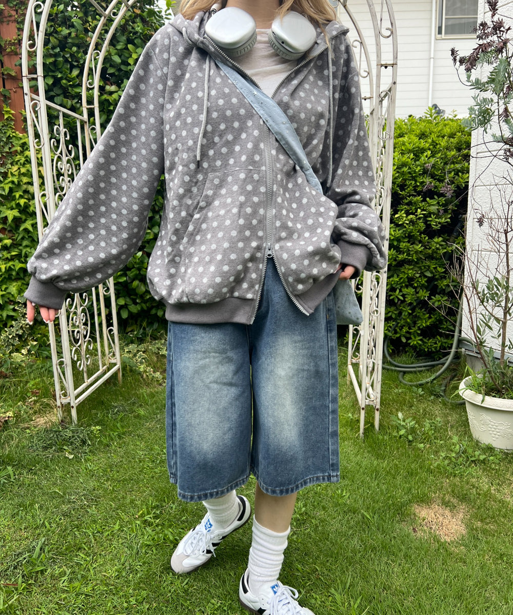 グレー モデル：160㎝ F着用