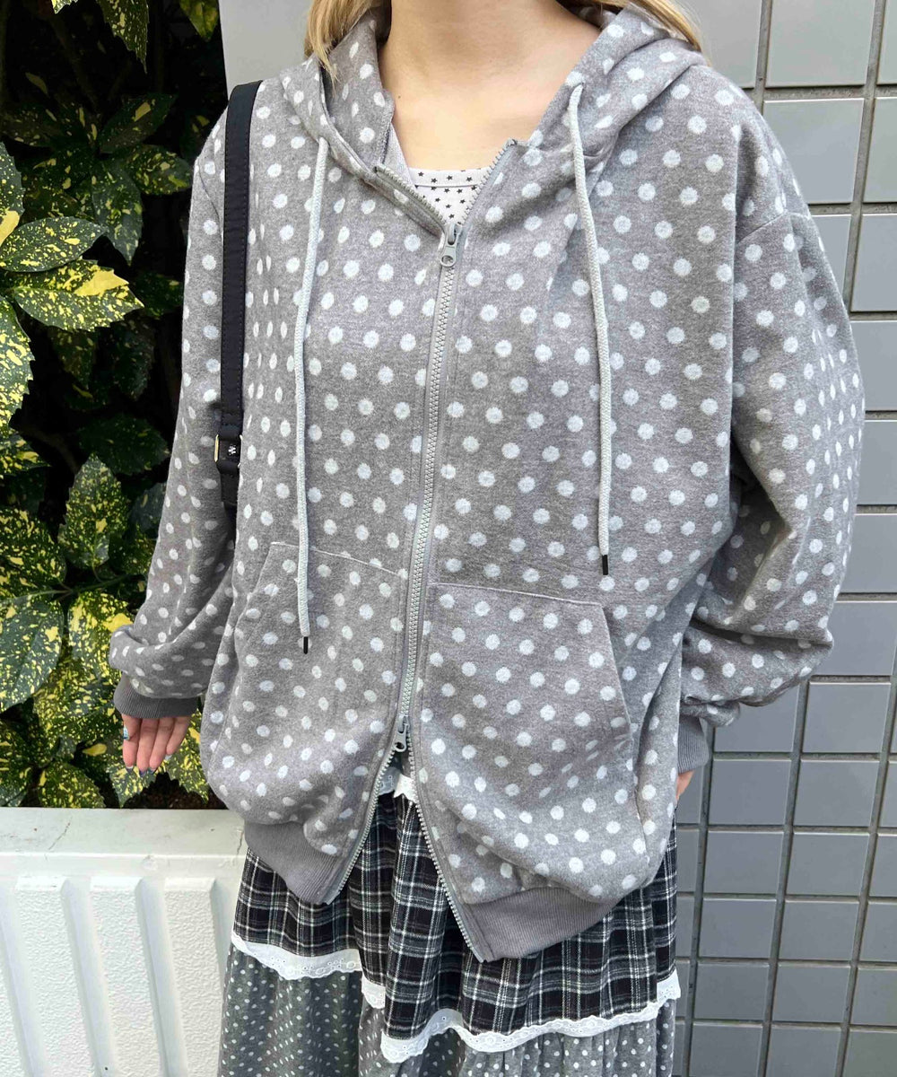 グレー モデル：160㎝ F着用