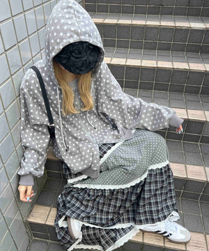 グレー モデル：160㎝ F着用