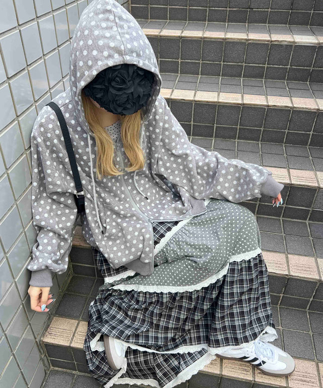 グレー モデル：160㎝ F着用