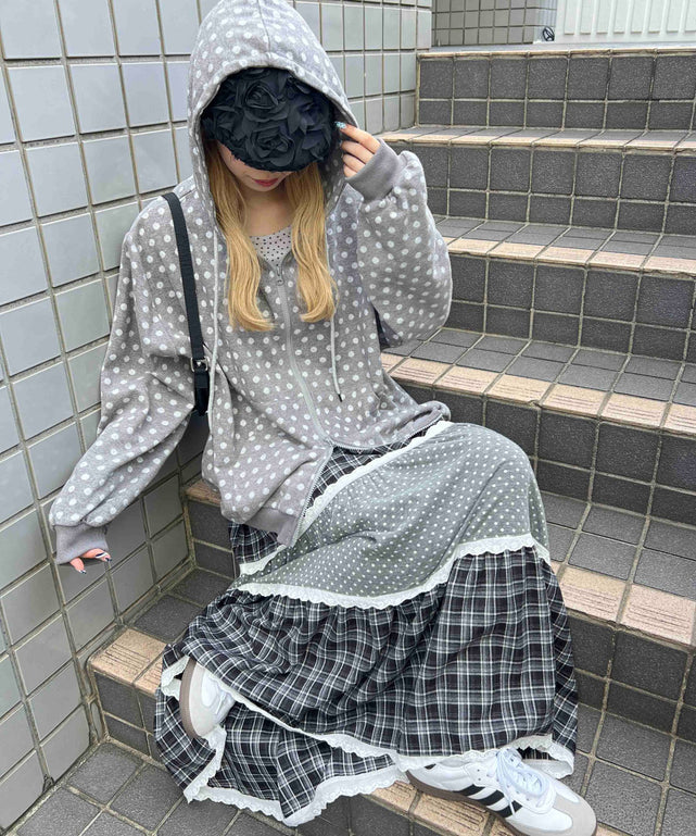 グレー モデル：160㎝ F着用