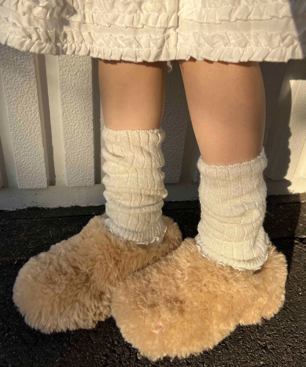 ベージュ モデル：160㎝ Mサイス着用