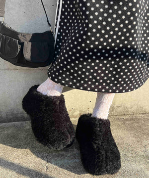 ブラック モデル：160㎝ Mサイス着用