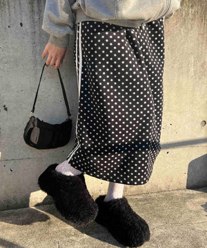 ブラック モデル：160㎝ Mサイス着用