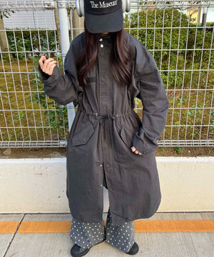 ブラック モデル：157㎝ Mサイズ着用