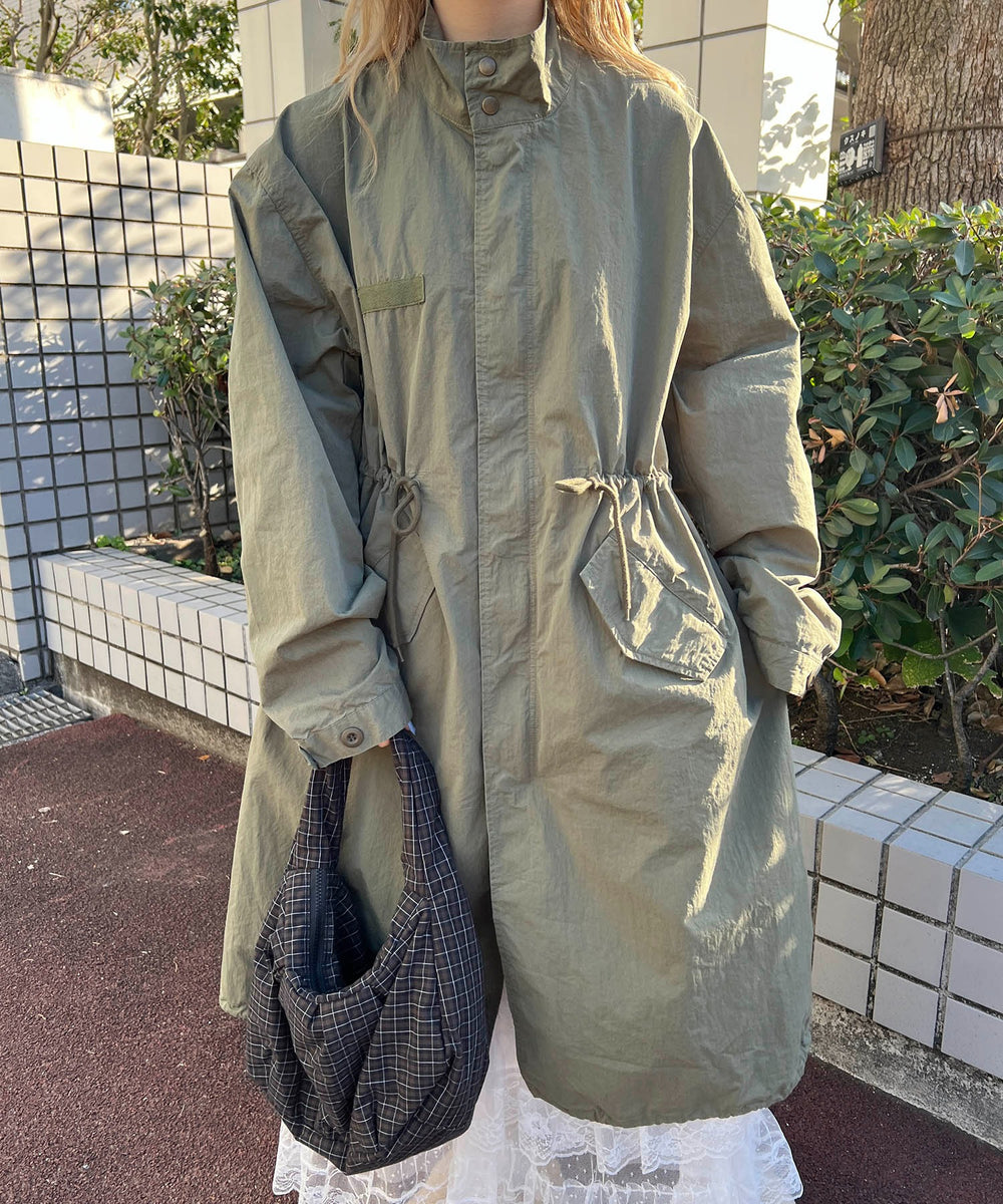 カーキ モデル：160㎝ Mサイズ着用