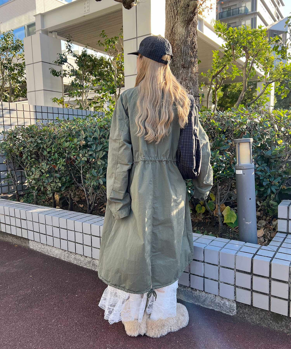 カーキ モデル：160㎝ Mサイズ着用