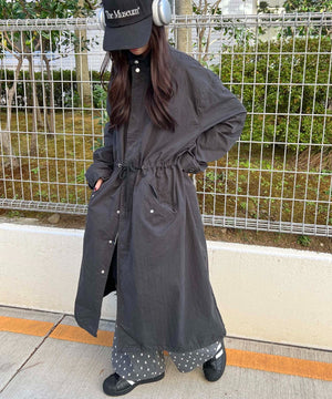 ブラック モデル：157㎝ Mサイズ着用