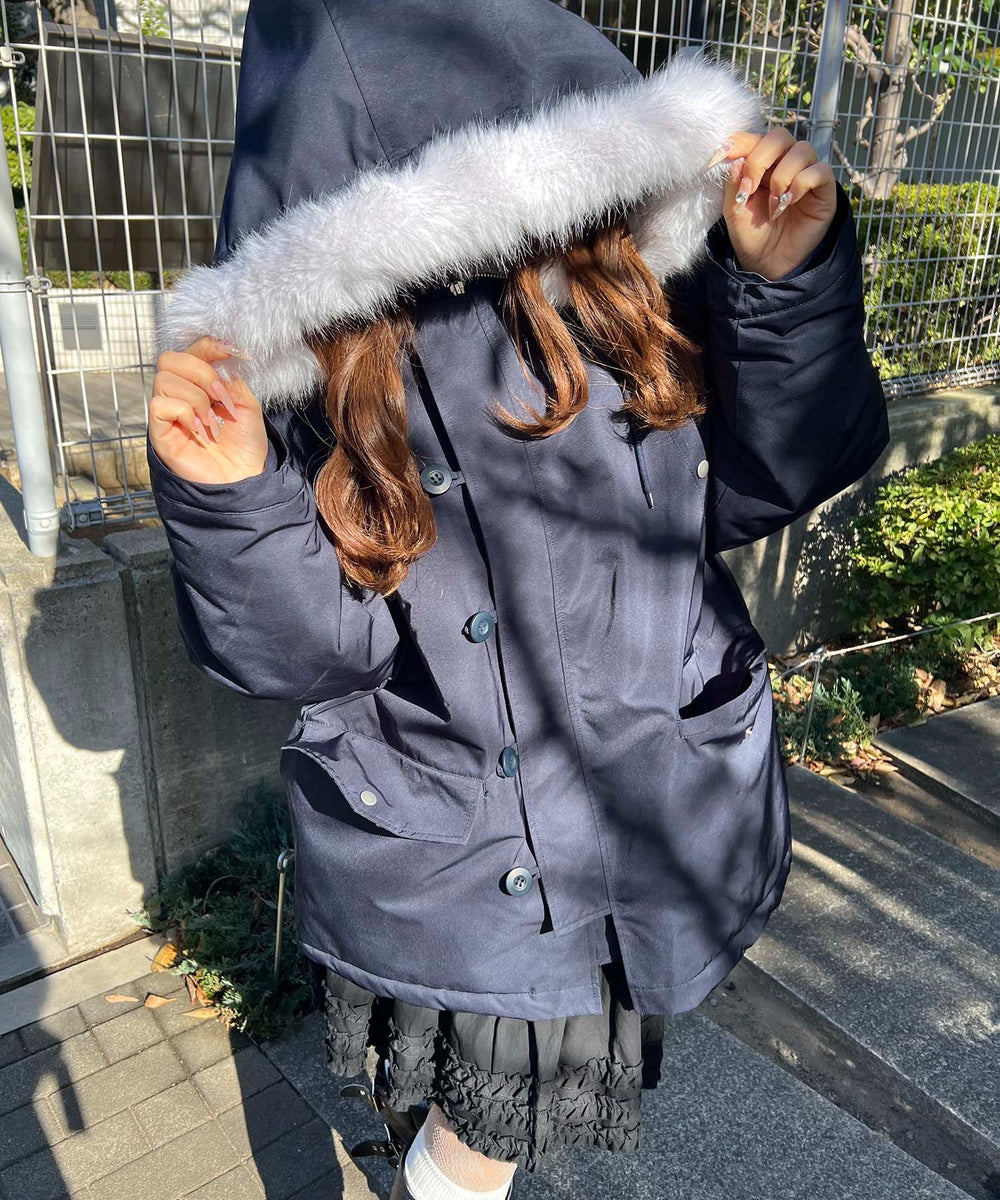 ネイビー モデル：157㎝ Mサイズ着用