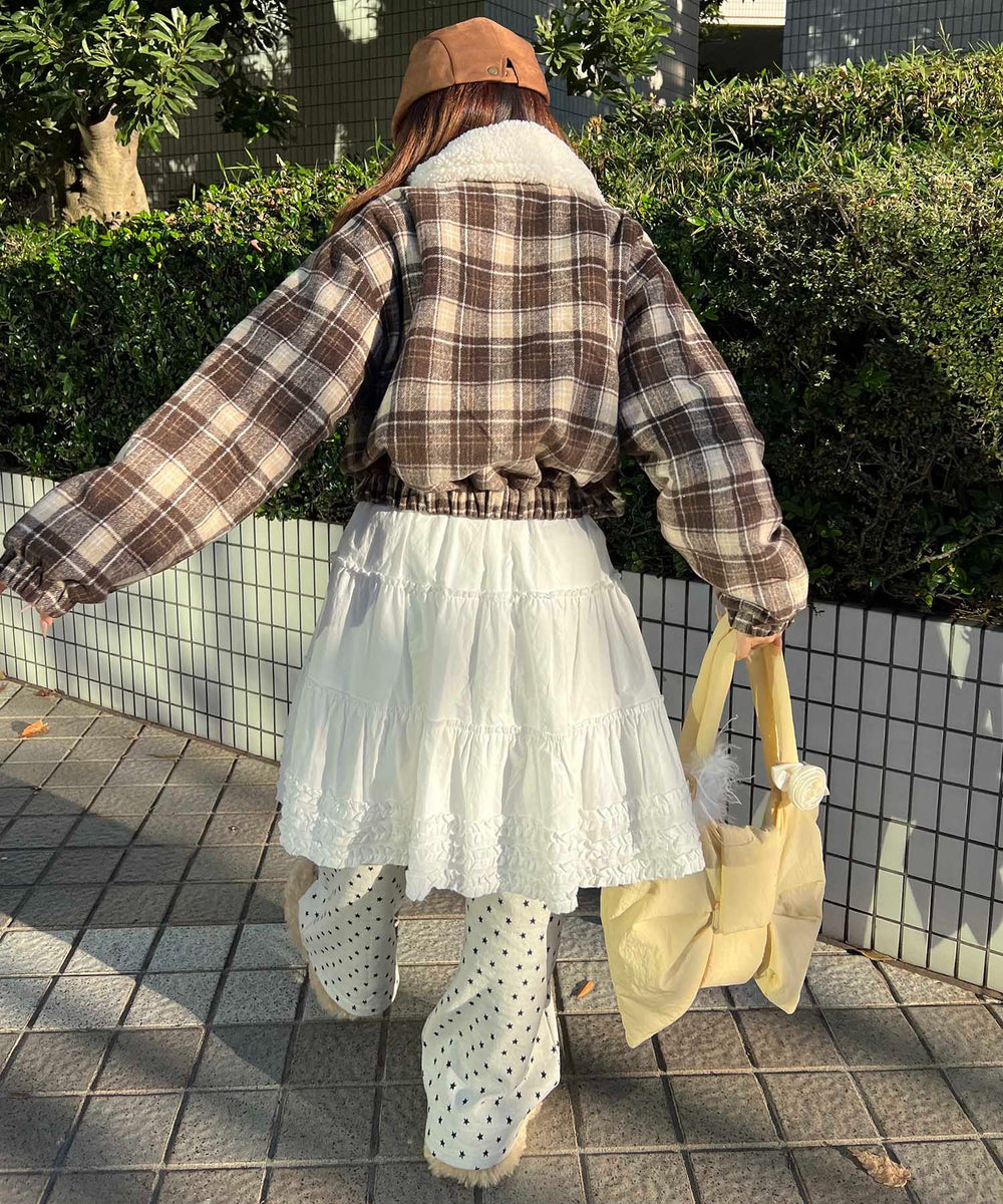 ブラウン モデル：155㎝ Mサイズ着用