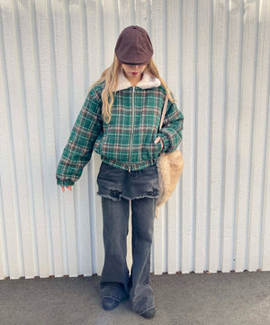 グリーン モデル：160㎝ Mサイズ着用