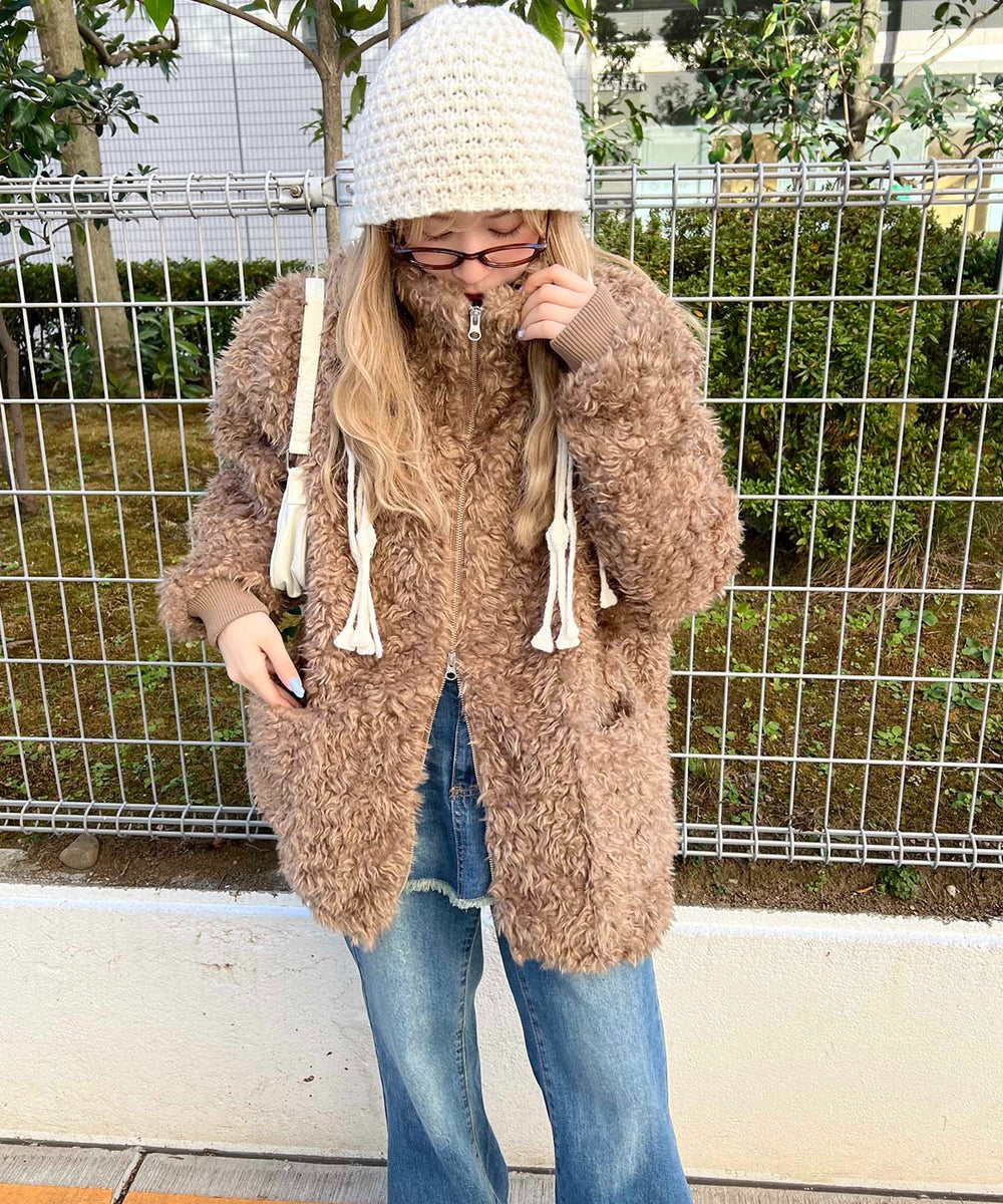 ブラウン モデル：160㎝ Mサイズ着用