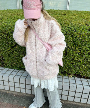 ピンク モデル：160㎝ Mサイズ着用