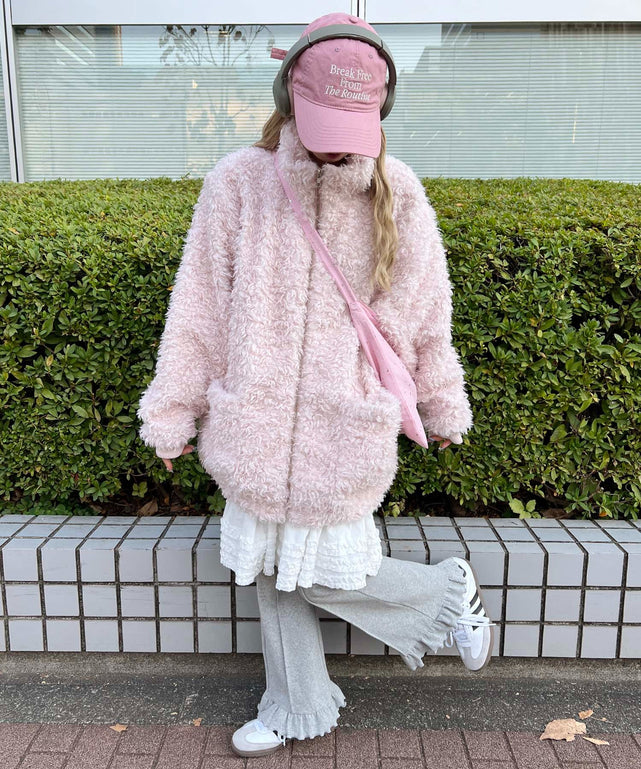 ピンク モデル：160㎝ Mサイズ着用