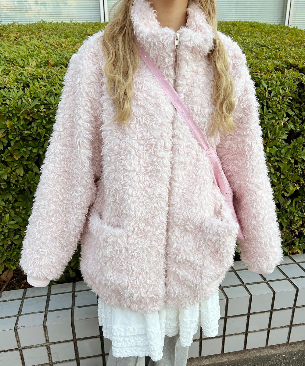 ピンク モデル：160㎝ Mサイズ着用