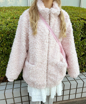 ピンク モデル：160㎝ Mサイズ着用