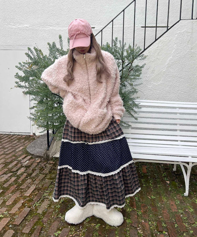 ピンク モデル：160㎝ Mサイズ着用