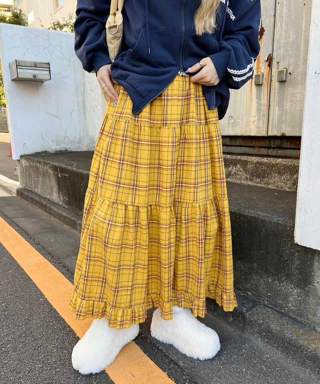 イエロー モデル：160㎝ F着用