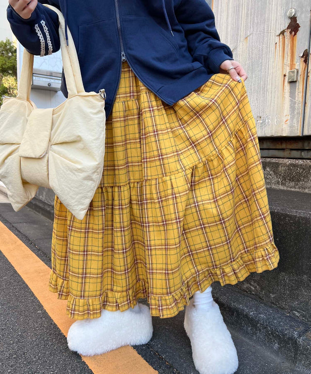 イエロー モデル：160㎝ F着用