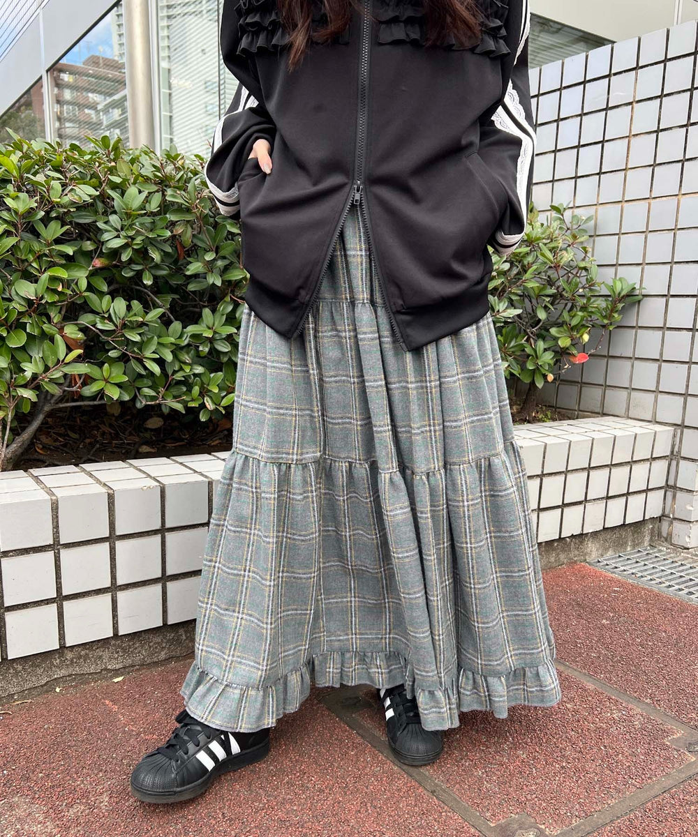 グレー モデル：157㎝ F着用