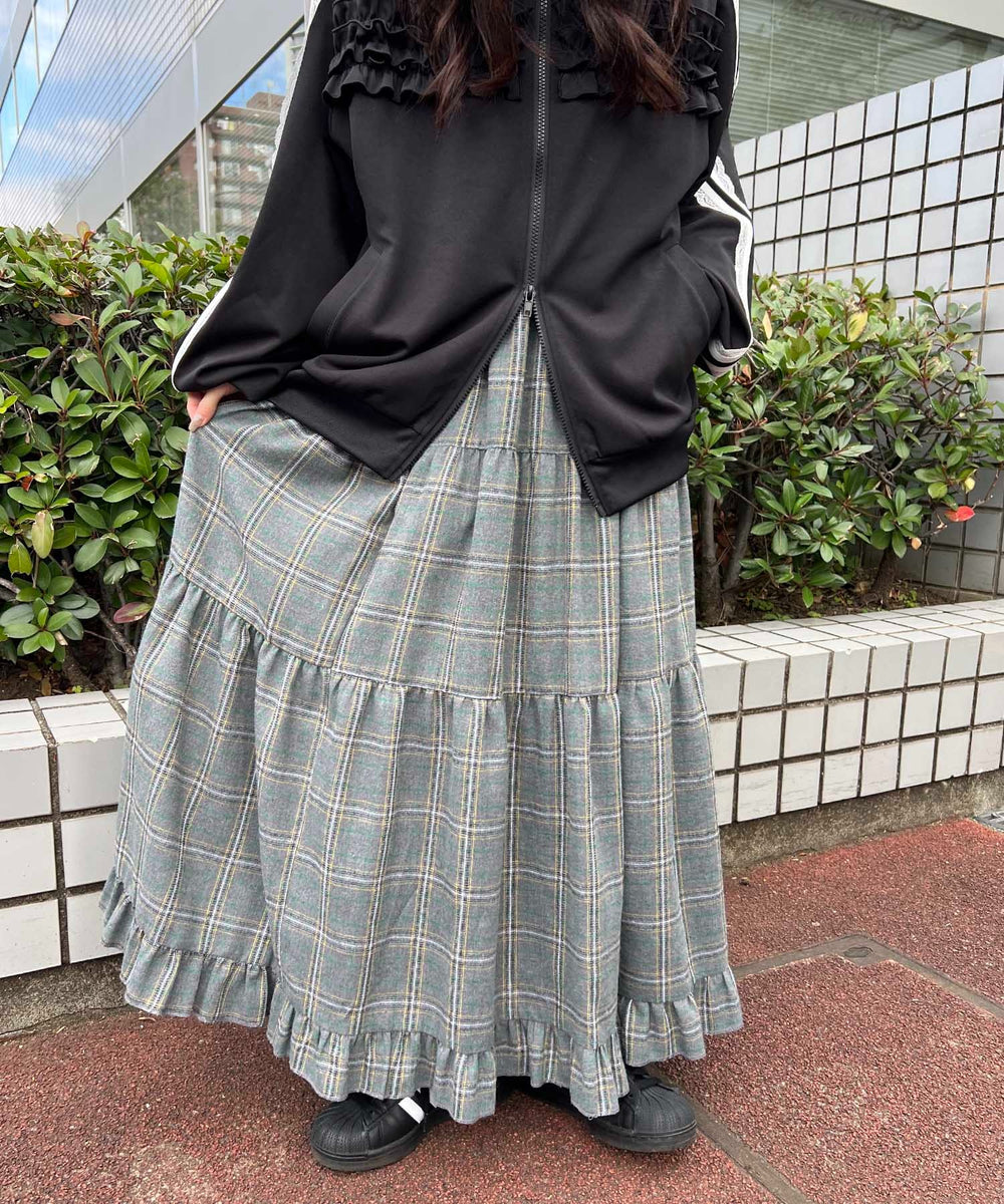 グレー モデル：157㎝ F着用