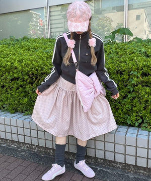 ピンク モデル：160㎝ F着用