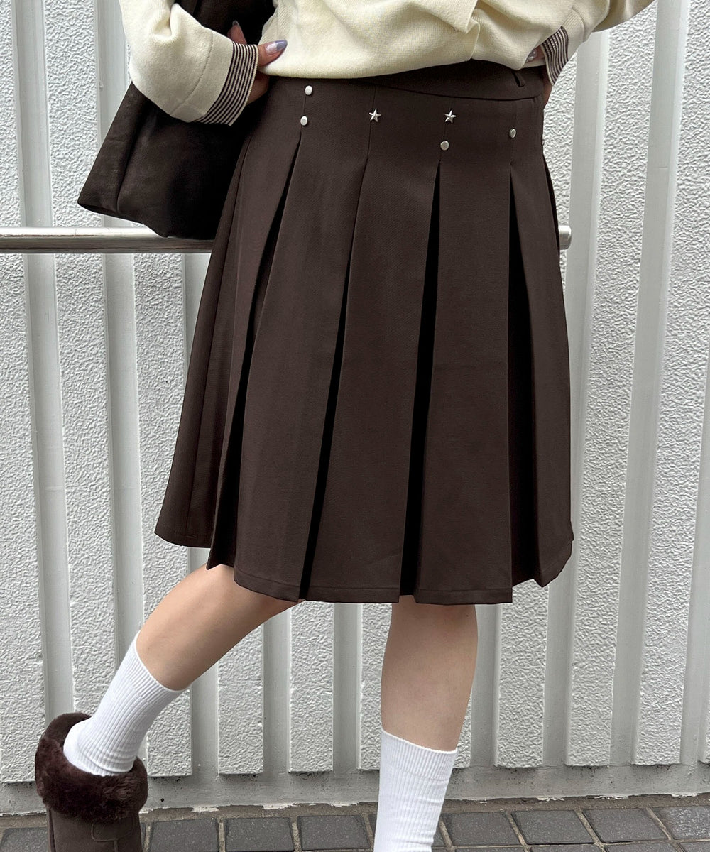 ブラウン モデル：160㎝ F着用