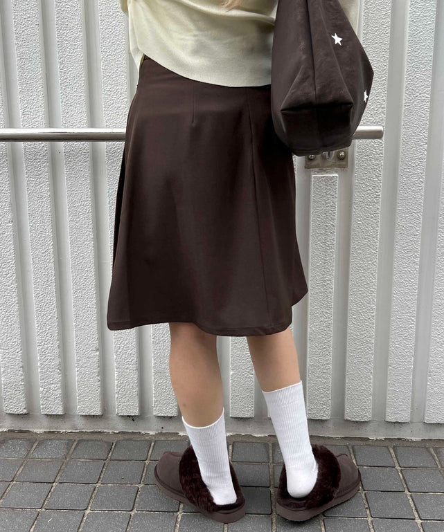 ブラウン モデル：160㎝ F着用
