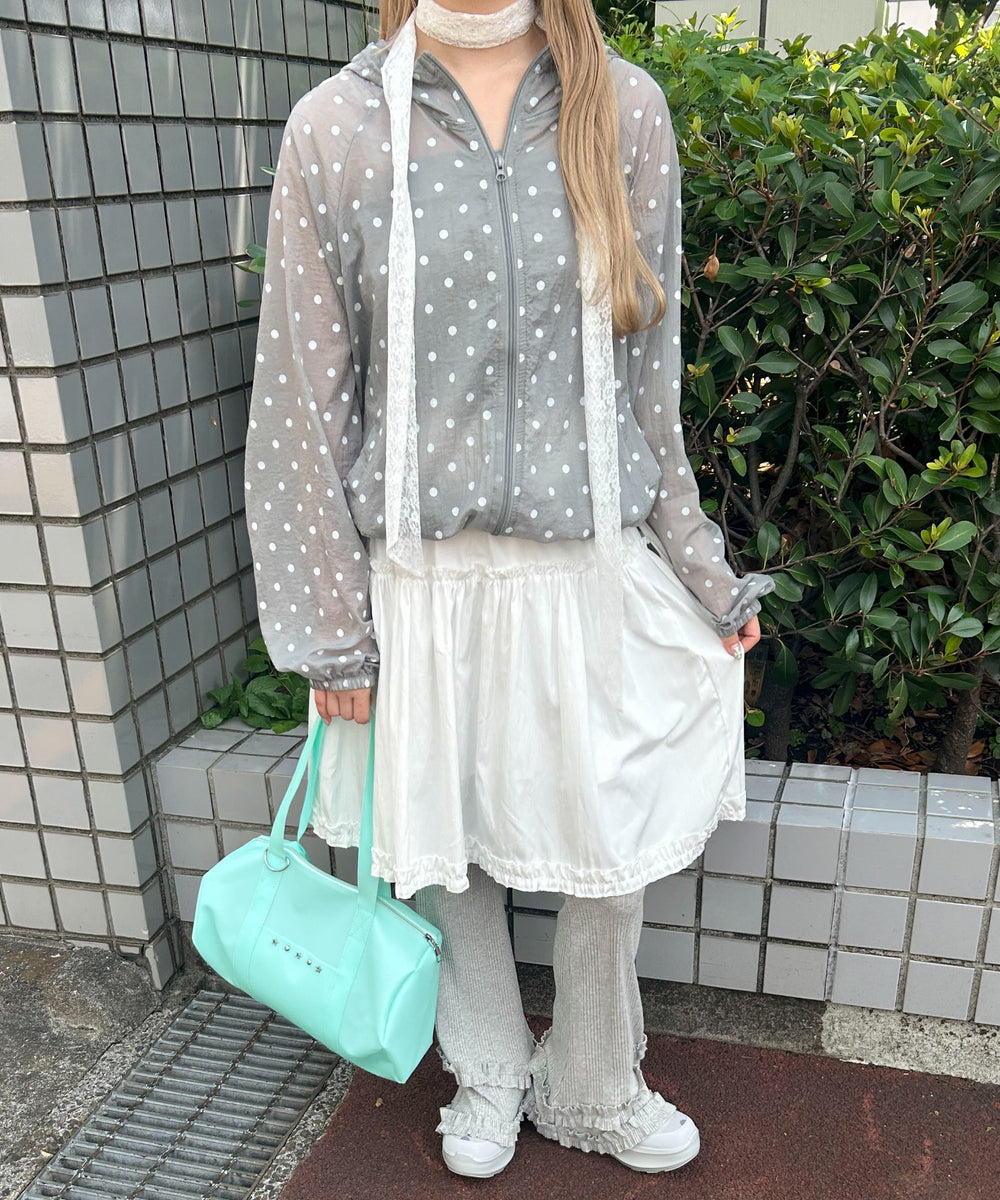 グレー モデル：155㎝ F着用