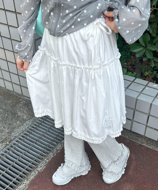 ギャザーミドルスカート/ホワイト モデル：160㎝ F着用
