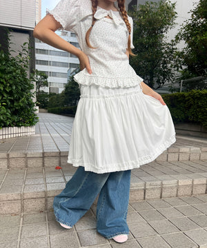 ホワイト モデル：155㎝ F着用