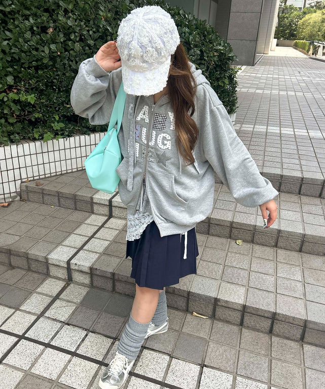 グレー モデル：155㎝ F着用
