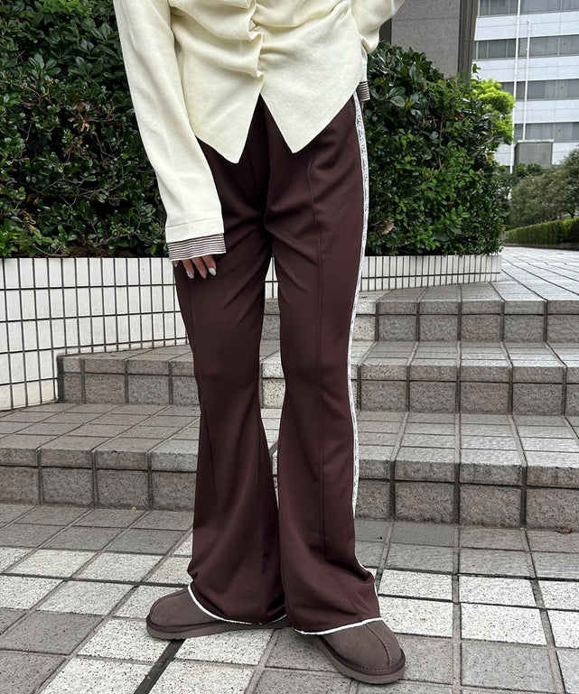 ブラウン モデル：160㎝ F着用