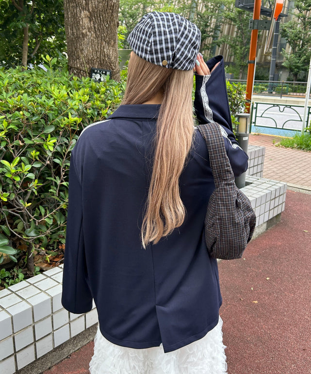 ネイビー モデル：160㎝ F着用