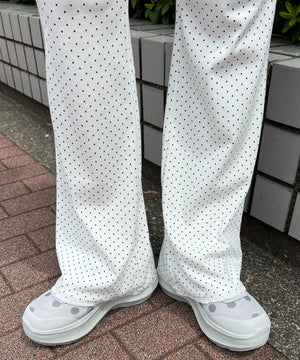 ホワイトその他 モデル：160㎝ F着用
