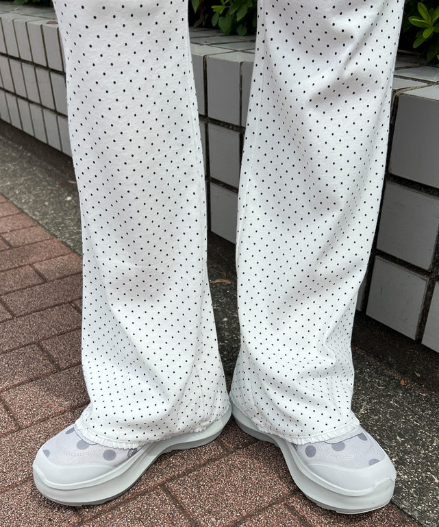 ホワイトその他 モデル：160㎝ F着用