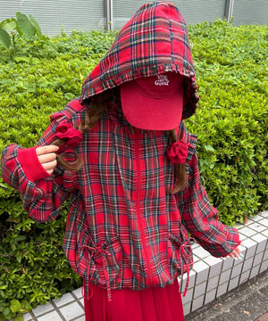 レッド モデル：155㎝ F着用