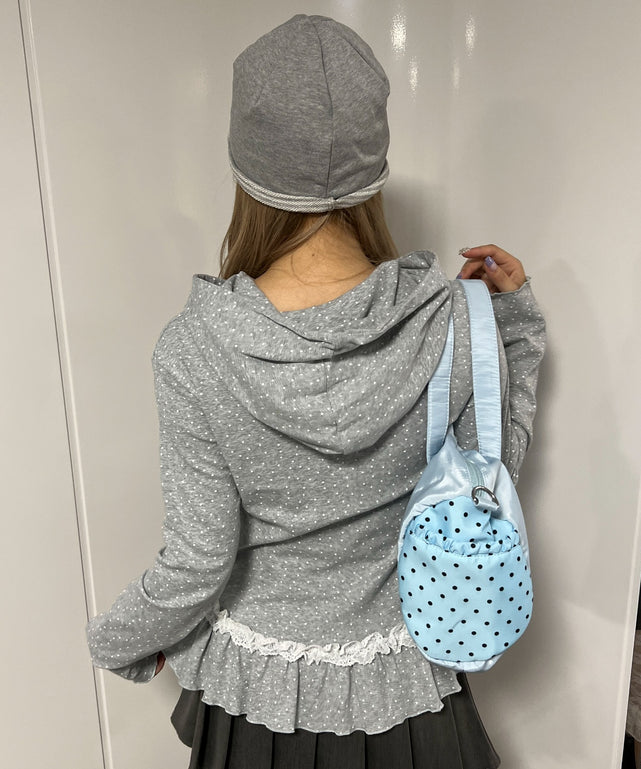 杢グレー モデル：160㎝ F着用