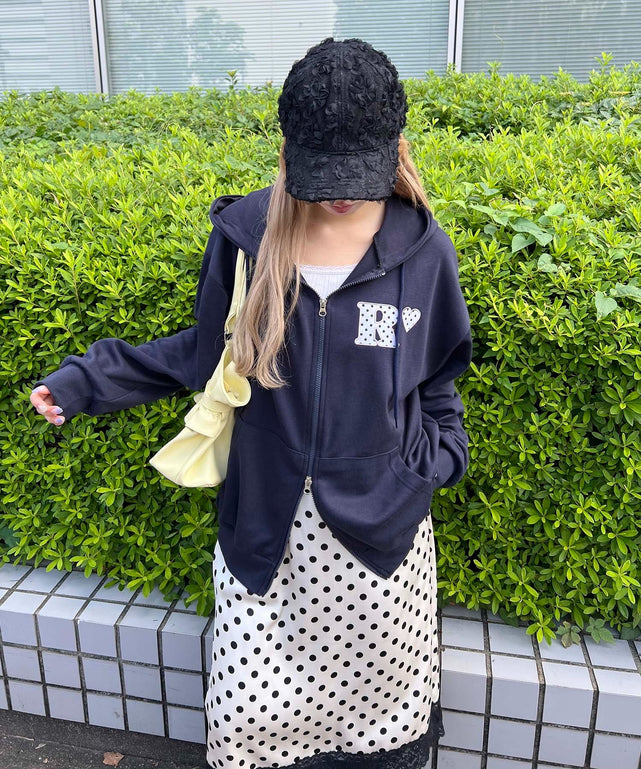 ネイビー モデル：160㎝ F着用