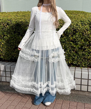 ホワイト モデル：160㎝ F着用