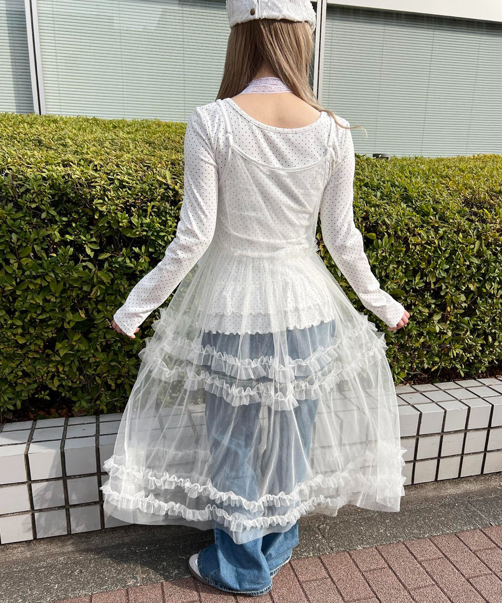 ホワイト モデル：160㎝ F着用