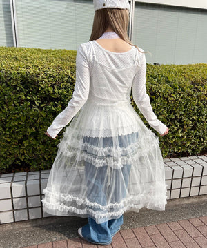 ホワイト モデル：160㎝ F着用