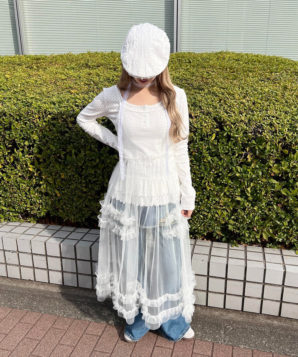 ホワイト モデル：160㎝ F着用