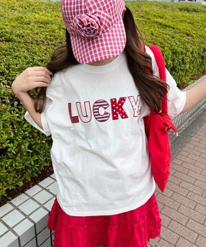 ホワイト モデル：155㎝ F着用