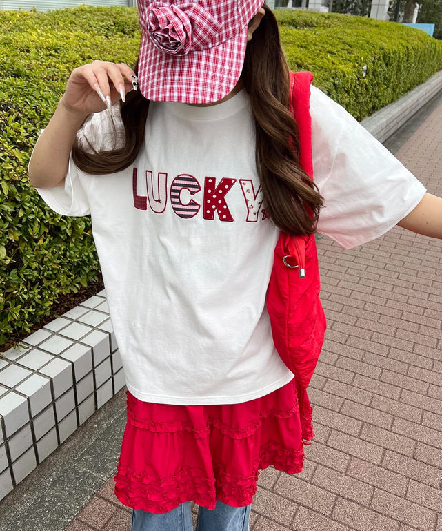 ホワイト モデル：155㎝ F着用