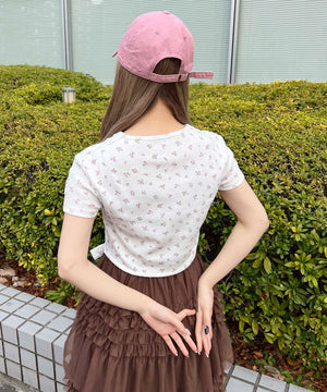 ホワイト モデル：160㎝ F着用