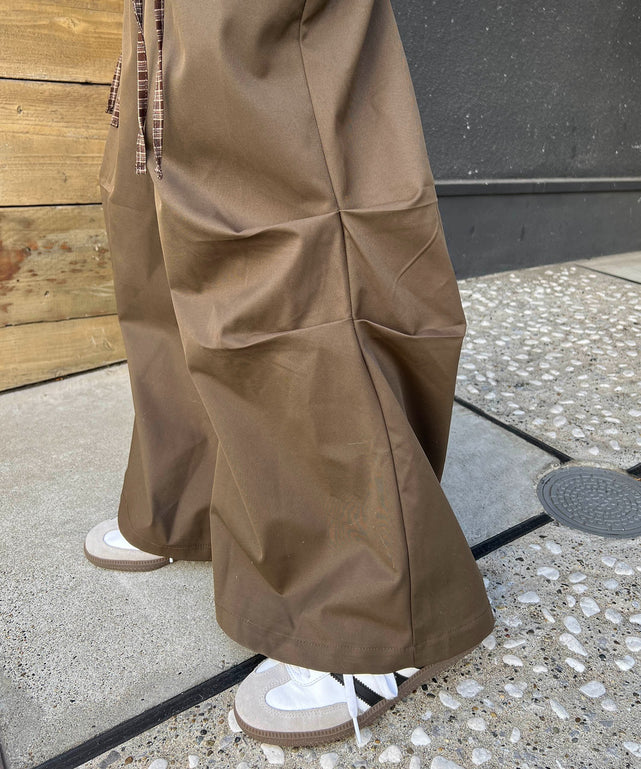 ブラウン モデル：160㎝ F着用